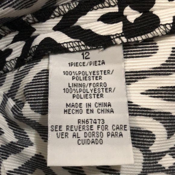 Danny & Nicole Black and White Abstract Print Dress - Picture 8 of 9